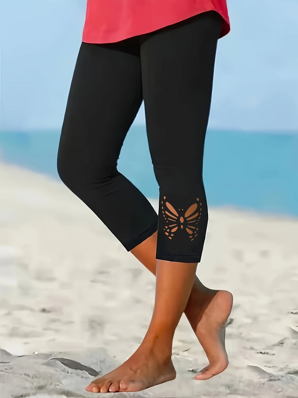 Women's Butterfly Hollow Cutout Three-Quarter Leggings High Elasticity Non-Sheer Tight Pants - Stylish Capri Leggings for Yoga Gym Casual Wear All Seasons